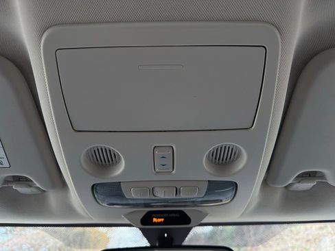 Certified 2021 Ford EcoSport SE image 13