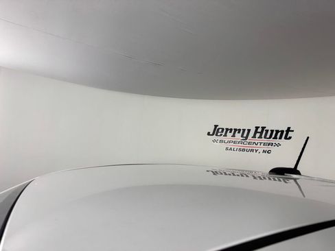 Used 2021 Chevrolet Colorado LT w/ Fleet Safety Package image 4