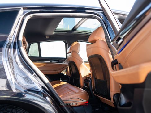 Used 2021 BMW X4 M40i image 19