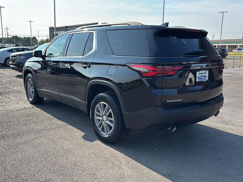 Used 2023 Chevrolet Traverse LT FWD image 6