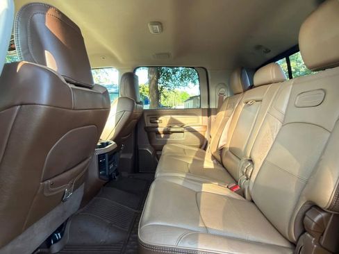 Used 2023 RAM 3500 Limited AWD/4WD image 29