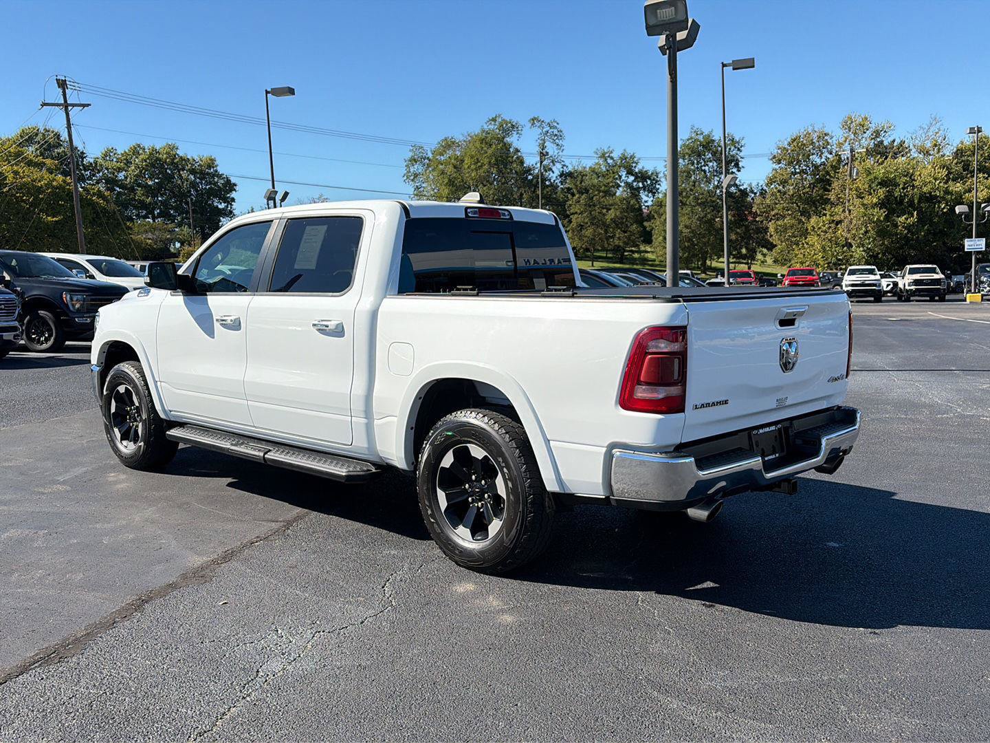 Used 2020 RAM 1500 Laramie AWD/4WD image 3