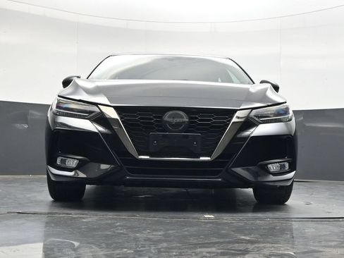 Used 2022 Nissan Sentra SR w/ SR Premium Package FWD image 44