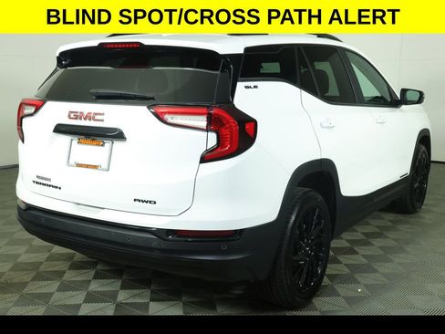 Used 2023 GMC Terrain SLE w/ Driver Convenience Package AWD/4WD image 12