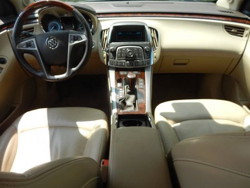 Used 2010 Buick LaCrosse CXL w/ Luxury Package image 2