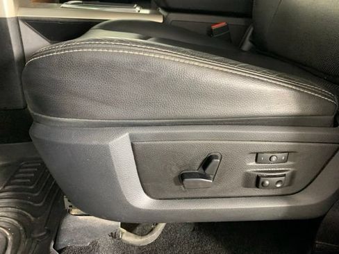 Used 2014 RAM 2500 Laramie AWD/4WD image 19