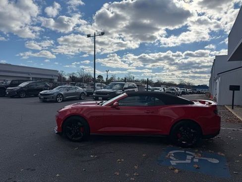 Used 2024 Chevrolet Camaro SS image 34