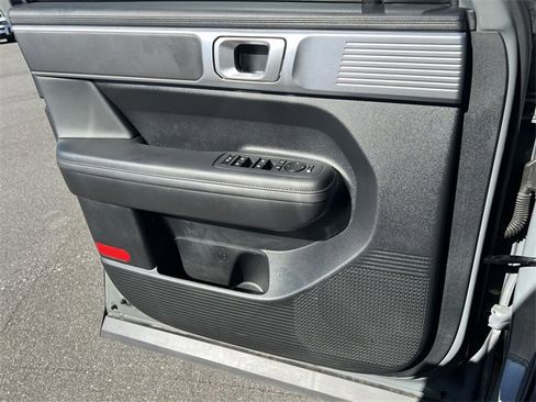 Used 2025 Hyundai Santa Fe XRT image 25