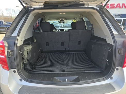 Used 2017 Chevrolet Equinox LT w/ Convenience Package image 13