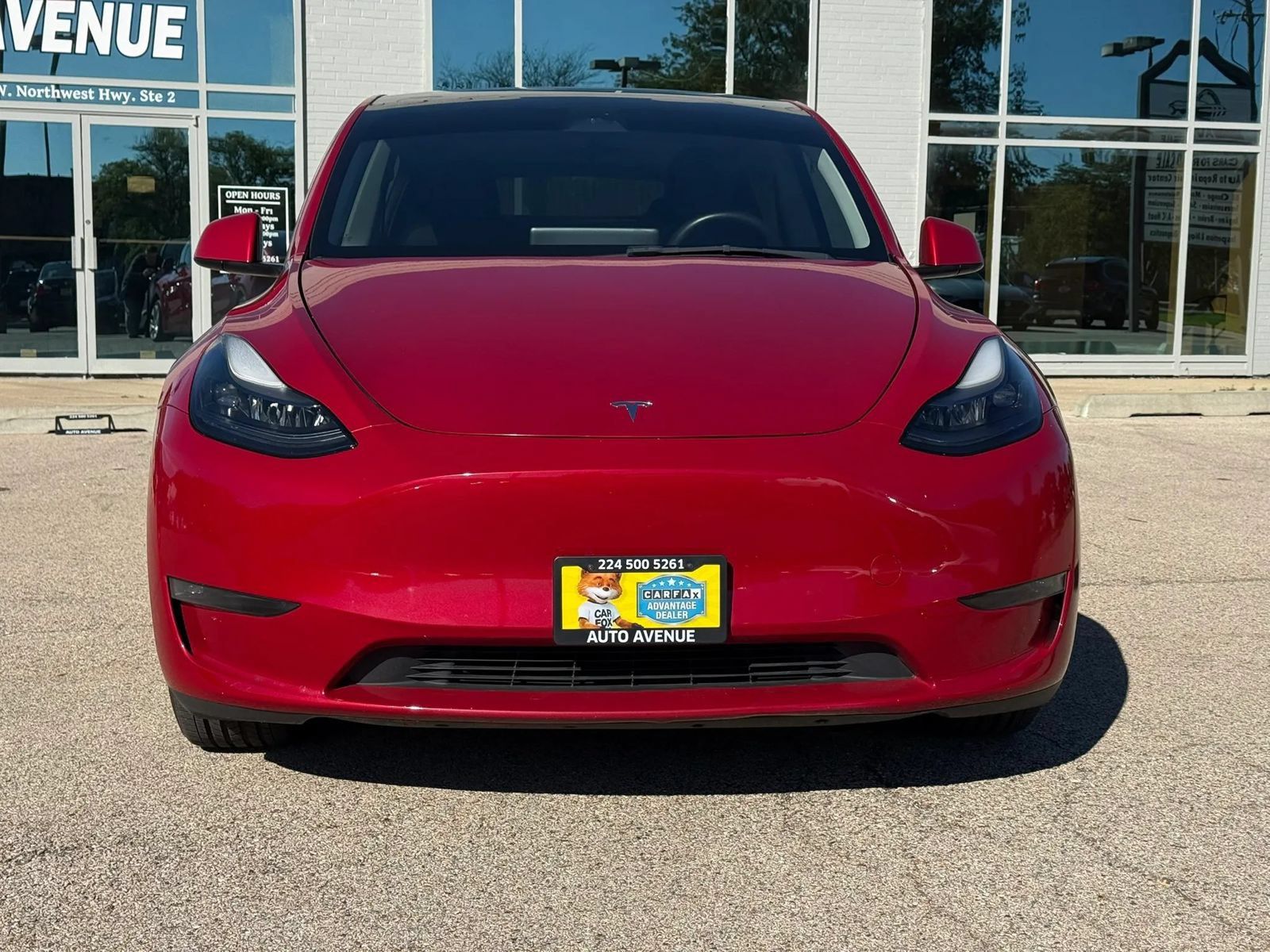 Used 2023 Tesla Model Y AWD image 2