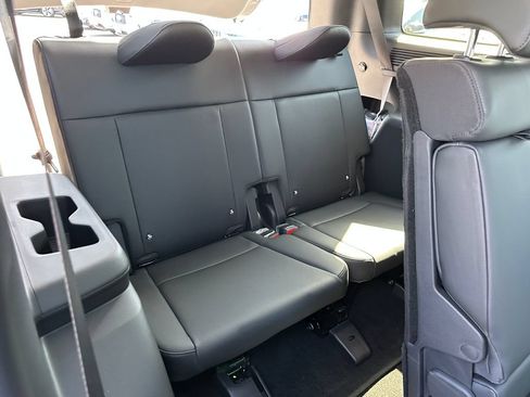Used 2026 Hyundai Santa Fe SEL FWD image 19