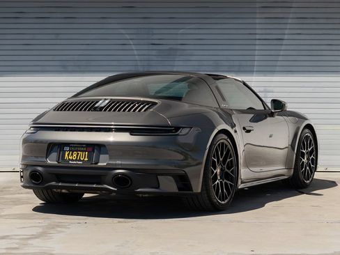 Used 2024 Porsche 911 Targa 4 w/ Sport Package AWD/4WD image 29