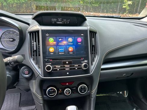 Used 2021 Subaru Crosstrek 2.5i Sport w/ Moonroof Package AWD/4WD image 19