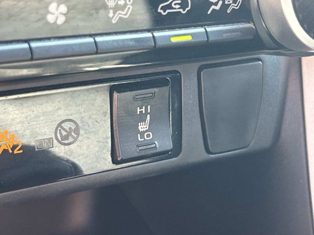 Used 2019 Toyota RAV4 XLE w/ Convenience Package AWD/4WD image 28