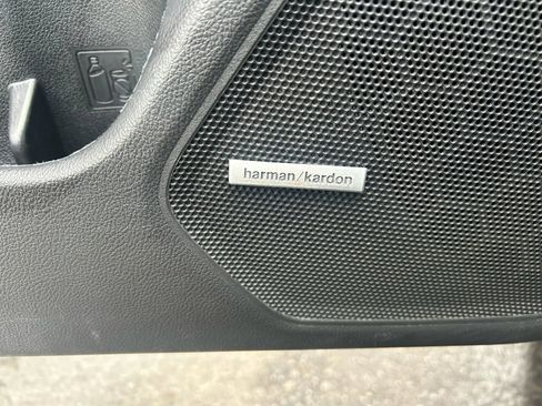 Used 2018 Subaru Outback 2.5i Limited image 14