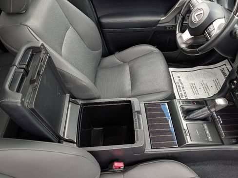 Certified 2023 Lexus GX 460 Premium w/ Premium Package AWD/4WD image 23