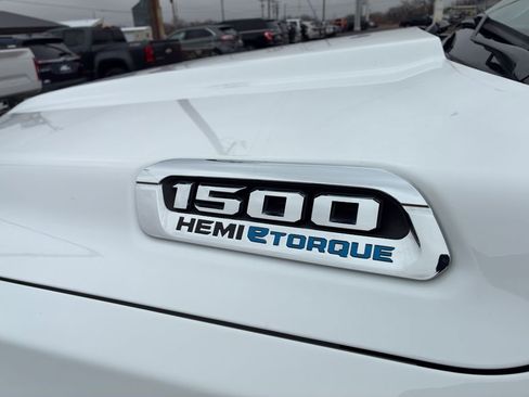 Used 2024 RAM 1500 Laramie image 9