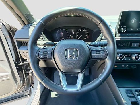 Used 2025 Honda CR-V Sport image 36