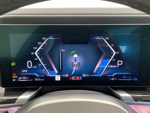 Certified 2024 BMW 750e xDrive image 20