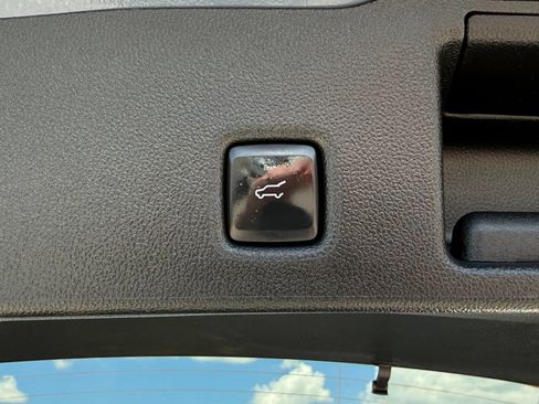 Used 2024 Ford Escape Active AWD/4WD image 38