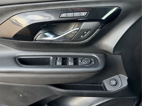 Used 2022 GMC Terrain AT4 w/ Infotainment Package II image 32