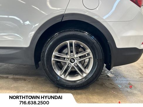 Used 2018 Hyundai Santa Fe Sport w/ 2.4L Value Package 02 AWD/4WD image 31