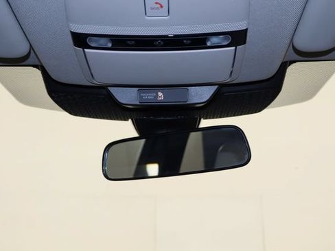 Used 2023 Nissan Ariya FWD image 22