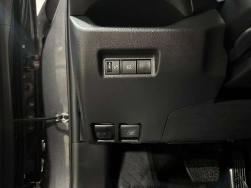 Used 2024 Toyota RAV4 LE AWD/4WD image 20