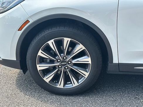 Used 2022 Lincoln Corsair Reserve w/ Elements Package FWD image 13