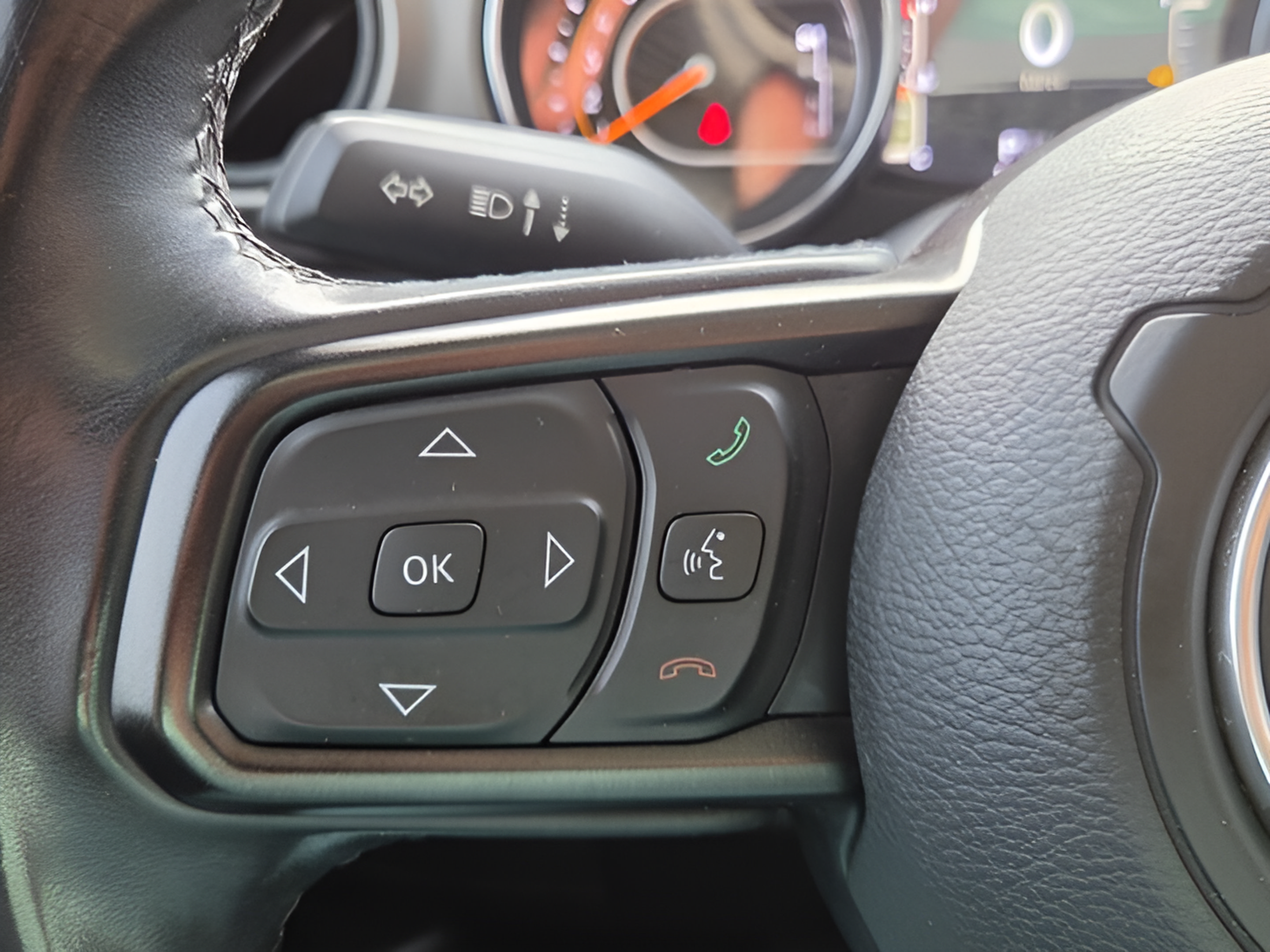 Used 2018 Jeep Wrangler Unlimited Sport S AWD/4WD image 24