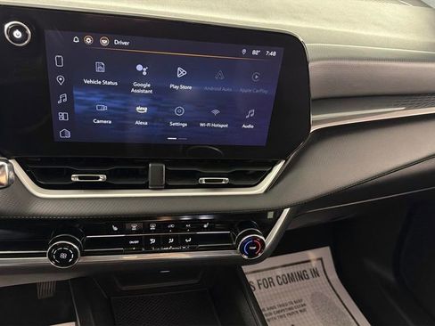 Certified 2025 Chevrolet Equinox LT w/ Safety and Technology Package FWD image 21