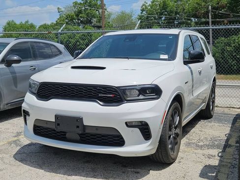 Used 2023 Dodge Durango R/T RWD image 3