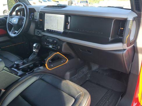 Certified 2023 Ford Bronco Badlands image 15