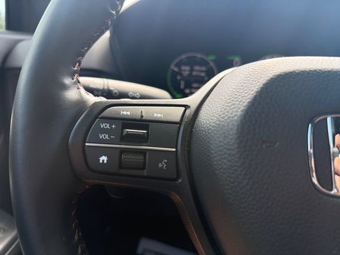 Used 2025 Honda CR-V Sport-L image 22