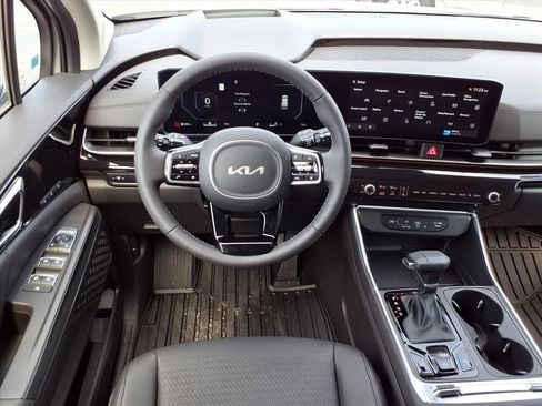 New 2026 Kia Carnival SX Prestige image 14