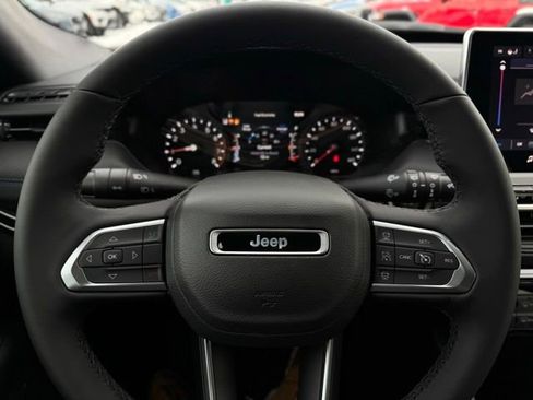 New 2026 Jeep Compass Limited image 22