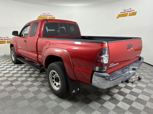 Used 2013 Toyota Tacoma 4x4 Access Cab V6 w/ SR5 Pkg image 3