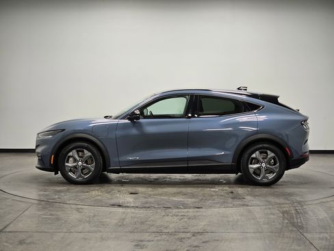 Used 2023 Ford Mustang Mach-E Select image 5