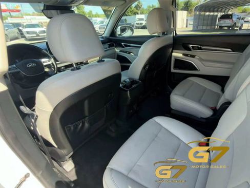 Used 2020 Kia Telluride S FWD image 10