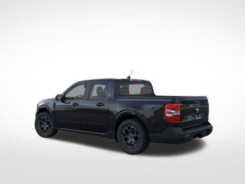 New 2026 Ford Maverick XLT FWD image 6