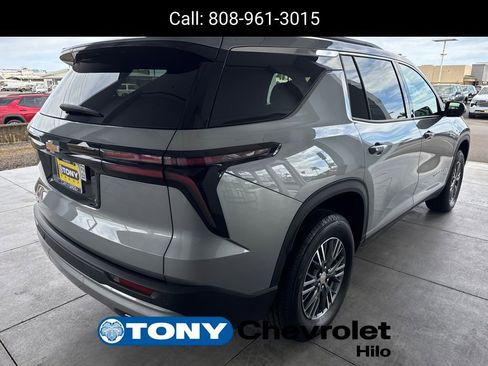 New 2026 Chevrolet Traverse LT image 5
