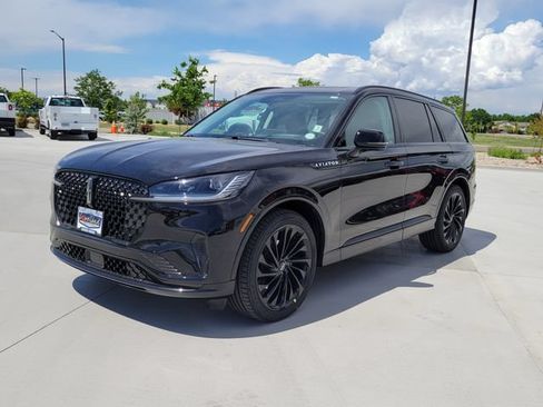 New 2026 Lincoln Aviator Reserve AWD/4WD image 4