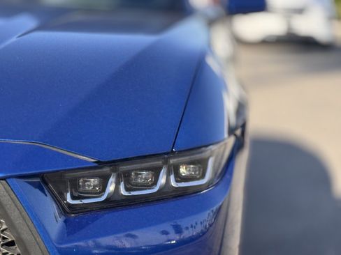 Used 2024 Ford Mustang Coupe image 8