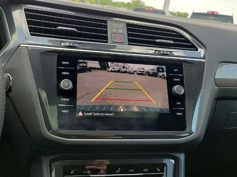 Used 2024 Volkswagen Tiguan SE R-Line w/ MDO Package, Three-Row image 16