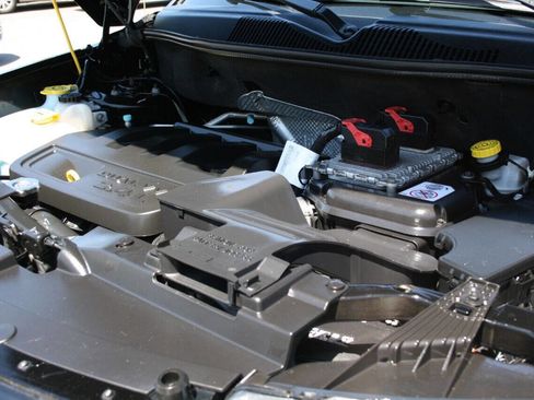 Used 2016 Jeep Compass Sport w/ Power Value Group image 21