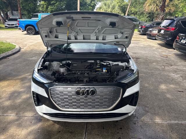 Used 2023 Audi Q4 e-tron Premium Plus w/ Premium Plus RWD image 34