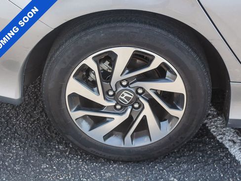 Used 2017 Honda Civic EX image 11