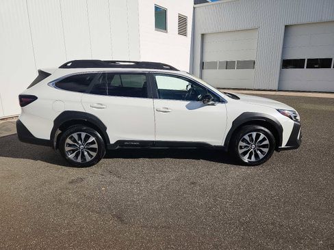 Used 2024 Subaru Outback Limited image 7