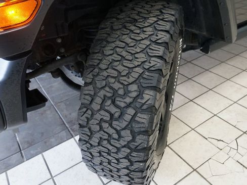 Used 2020 Jeep Wrangler Unlimited Sport image 51