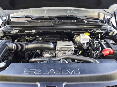 Used 2024 RAM 1500 Laramie image 26